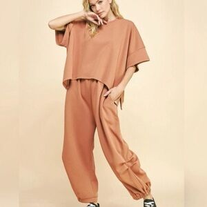 Davi & Dani Gotta Have It pant set